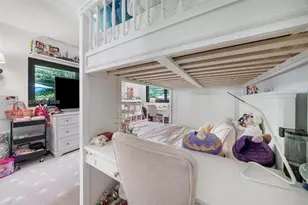 1043 NE 98th St, Miami Shores, FL 33138 - Photo 33