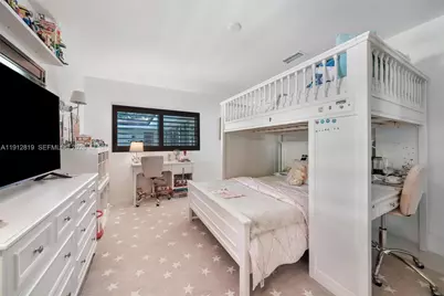 1043 NE 98th St, Miami Shores, FL 33138 - Photo 31