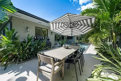 1043 NE 98th St, Miami Shores, FL 33138 - Photo 39