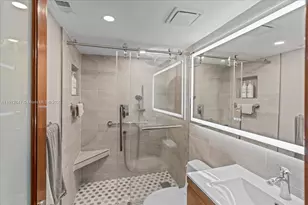 1627 Brickell Ave, Miami, FL 33129 - Photo 17