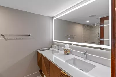 1627 Brickell Ave #1401, Miami, FL 33129 - Photo 45