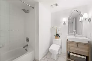 540 Brickell Key Dr, Miami, FL 33131 - Photo 15