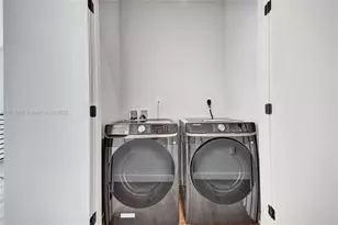 515 NE 61st St, Miami, FL 33137 - Photo 33