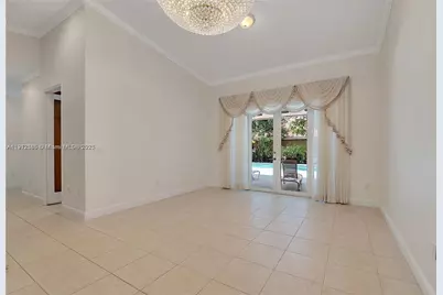 17117 SW 82nd Ct, Palmetto Bay, FL 33157 - Photo 5