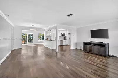 7920 Alhambra Blvd, Miramar, FL 33023 - Photo 5