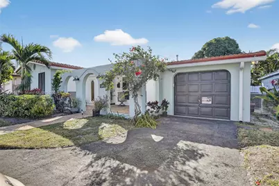 7920 Alhambra Blvd, Miramar, FL 33023 - Photo 3