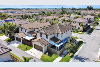 24301 SW 117th Path, Homestead, FL 33032 - Photo 11