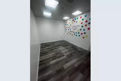 900 W 49th St Suite 520, Hialeah, FL 33012 - Photo 3