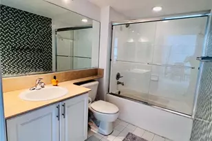 1155 Brickell Bay Dr, Miami, FL 33131 - Photo 13