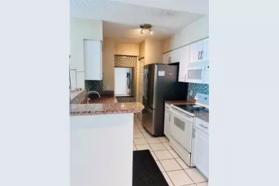 1155 Brickell Bay Dr #3405, Miami, FL 33131 - Photo 9