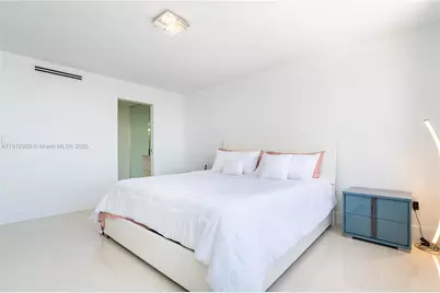 2780 NE 183rd St #2014, Aventura, FL 33160 - Photo 23