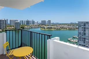 2780 NE 183rd St, Aventura, FL 33160 - Photo 17