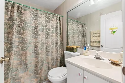 7020 W 35th Ave #112, Hialeah, FL 33018 - Photo 11