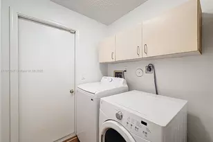 10524 NW 10th St, Plantation, FL 33322 - Photo 35