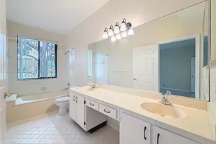 10524 NW 10th St, Plantation, FL 33322 - Photo 29