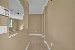 100 Jacaranda Country Club Dr, Plantation, FL 33324 - Photo 5