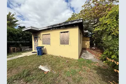 1865 NW 70th St, Miami, FL 33147 - Photo 3