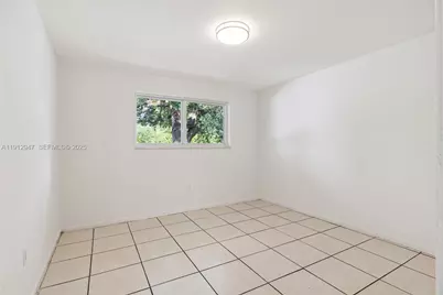 793 NW 91st St #2, Miami, FL 33150 - Photo 7