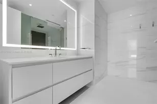 300 Biscayne Blvd Way, Miami, FL 33131 - Photo 15