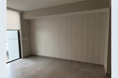 68 SE 6th St #2205, Miami, FL 33131 - Photo 9