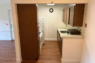 7160 Fairway Dr, Miami Lakes, FL 33014 - Photo 5