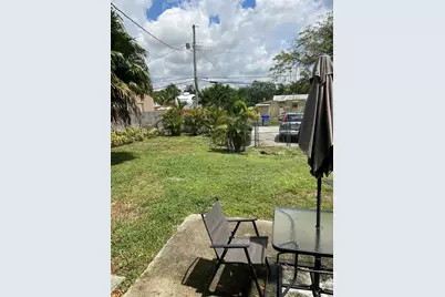 1913 Harding St, Hollywood, FL 33020 - Photo 1