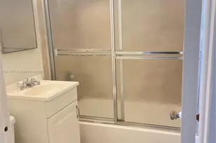 1913 Harding St, Hollywood, FL 33020 - Photo 5