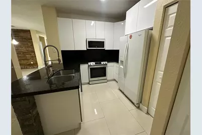 27326 SW 142nd Ct, Homestead, FL 33032 - Photo 13