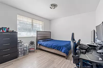 9410 SW 212th Ter, Cutler Bay, FL 33189 - Photo 15