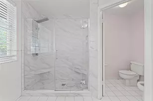 9410 SW 212th Terrace, Cutler Bay, FL 33189 - Photo 21