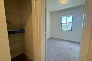 11325 W 34th Wy., Hialeah, FL 33018 - Photo 21