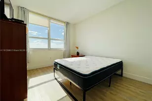 1155 Brickell Bay Dr, Miami, FL 33131 - Photo 5