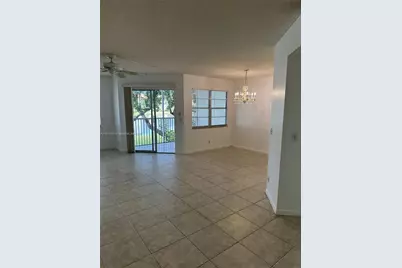 13001 SW 15th Ct #202T, Pembroke Pines, FL 33027 - Photo 7