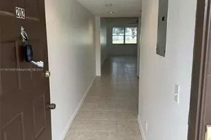 13001 SW 15th Ct, Pembroke Pines, FL 33027 - Photo 3