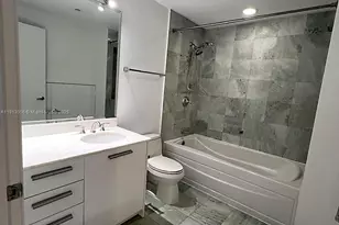 1060 Brickell Ave, Miami, FL 33131 - Photo 13