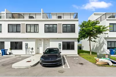 26126 SW 146th Ct #26126, Homestead, FL 33033 - Photo 1