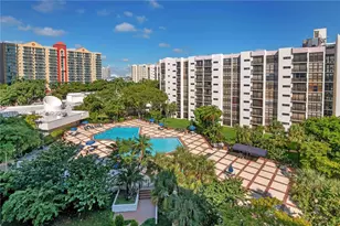 17011 N Bay Rd, Sunny Isles Beach, FL 33160 - Photo 13