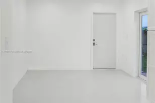 15309 SW 183rd Terrace, Miami, FL 33187 - Photo 9