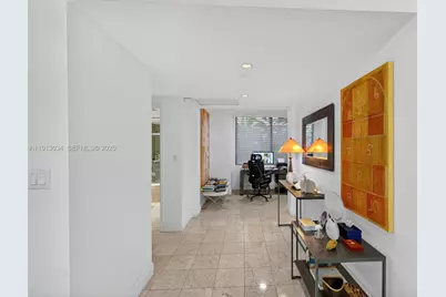 181 Crandon Blvd #106, Key Biscayne, FL 33149 - Photo 7