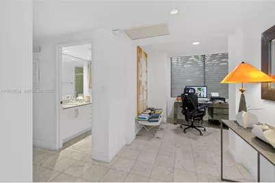 181 Crandon Blvd #106, Key Biscayne, FL 33149 - Photo 27