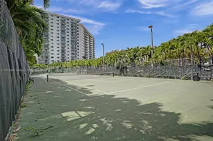 19370 Collins Ave, Sunny Isles Beach, FL 33160 - Photo 55