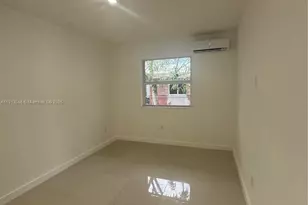 53 NE 56th St, Miami, FL 33137 - Photo 7