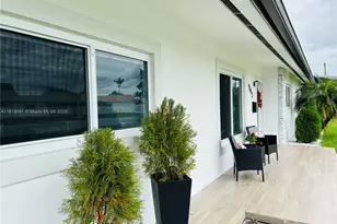 9645 SW 10th Terrace, Miami, FL 33174 - Photo 5