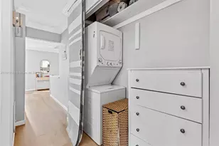 8617 SW 68th Ct, Pinecrest, FL 33156 - Photo 15