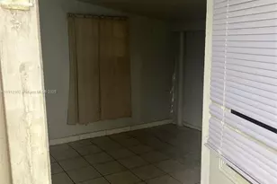 4620 SW 26th St, West Park, FL 33023 - Photo 15