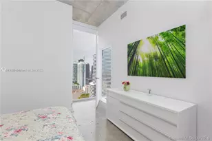 151 SE 1st St, Miami, FL 33131 - Photo 19