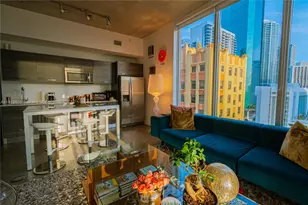 151 SE 1st St, Miami, FL 33131 - Photo 23