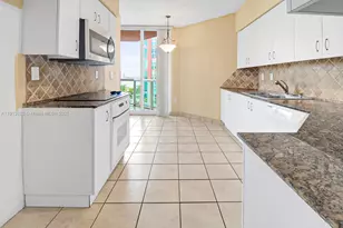 3370 Hidden Bay Dr, Aventura, FL 33180 - Photo 25