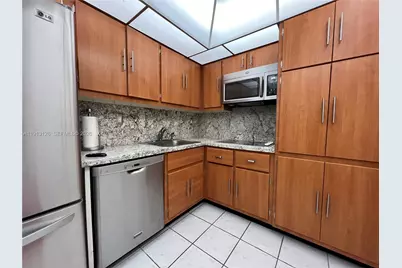 1865 79th St Cswy #11D, North Bay Village, FL 33141 - Photo 17
