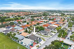 7416 W 32nd Ave, Hialeah, FL 33018 - Photo 35